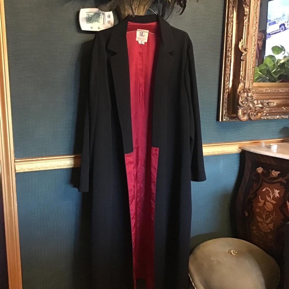 Long maxi coat red satin lining, classy and  VHTF ITS. Formal, ankle length